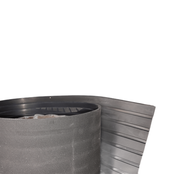 Wide ribbed rubber roller - 4.5 x 2000 mm. x 10 m.