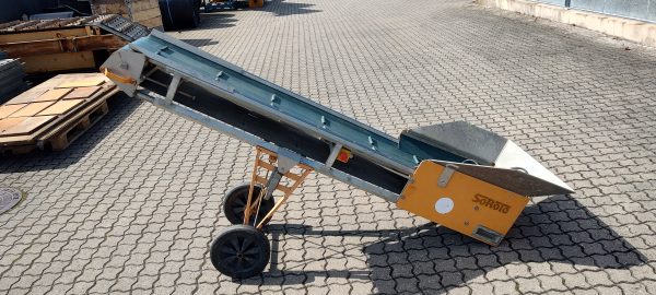 Used 2 m. mobile conveyor belt from SoRoTo